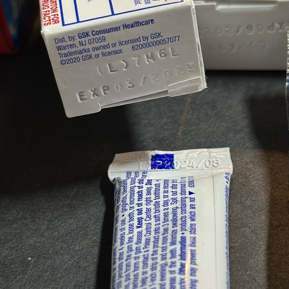 Colgate Nivea Vaseline Crest Sensodyne Darphin travel size - Picture 7 of 14